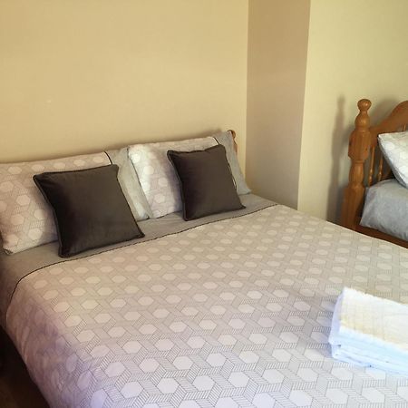 Private Double Rooms & Twin Rooms Rahoon Galway Buitenkant foto
